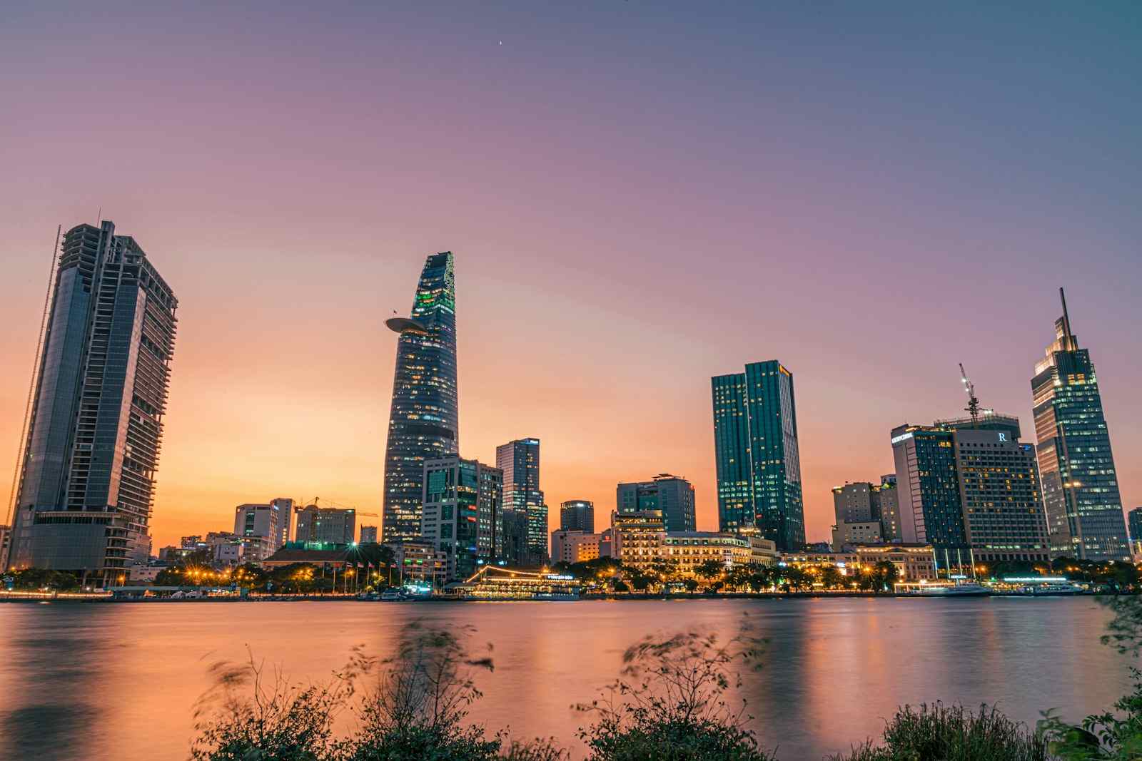 Busy street scene and architecture in Ho Chi Minh City, Vietnam